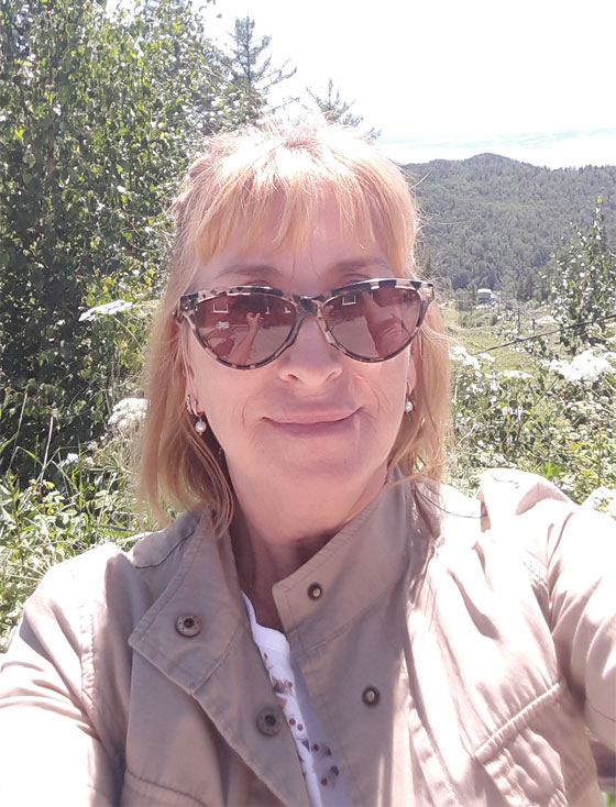 Мультимедийные гиды для музеев артефакт. Наталья гид иркутск. Мария гид в иркутске. Экскурсовод иркутск. Ольга экскурсовод иркутск байкальская сказка.