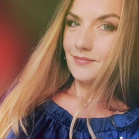 Фото Комазава Мария