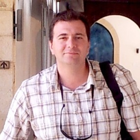 Фото Вейцель, Леон