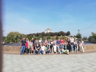 С иностранцами на Стрелке в Ярославле погожим летним утром