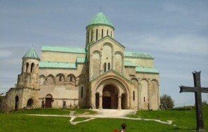 Foto Imeretia, Sataplia, Prometheus Cave, Gelati Kloster und Bagrat Tempel